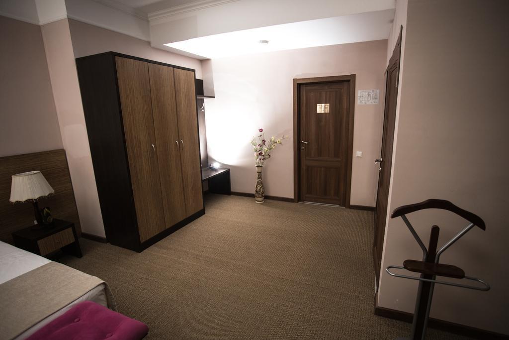 Kel Inn Hotel Astana Extérieur photo